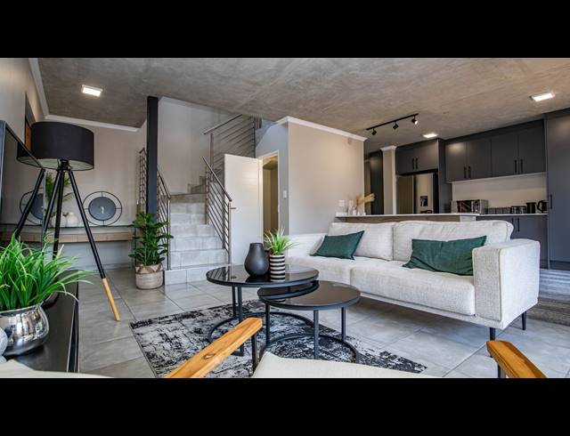 3 BEDROOM APARTMENT FOR SALE IN SINOVILLE